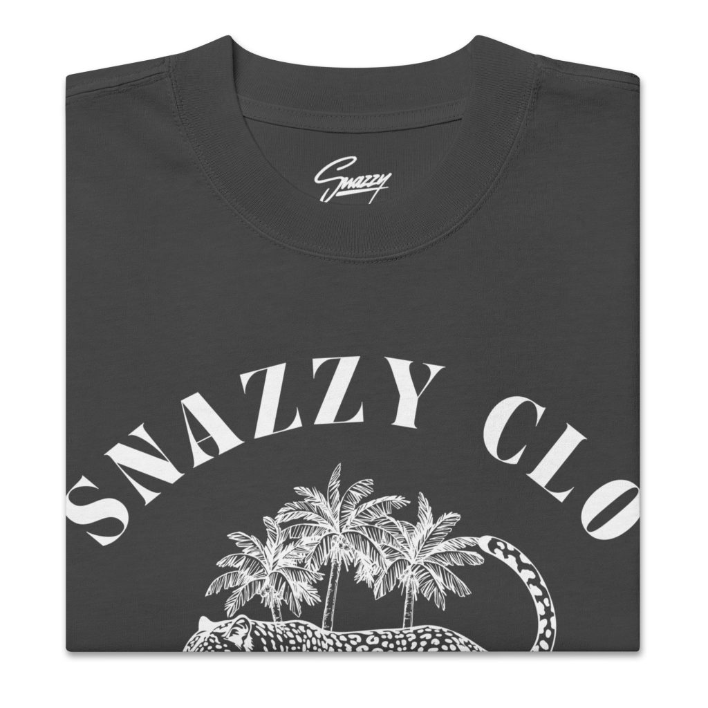 Leopard Oversized Faded T-Shirt Schwarz von SNAZZY CLOTHING – Vorderansicht