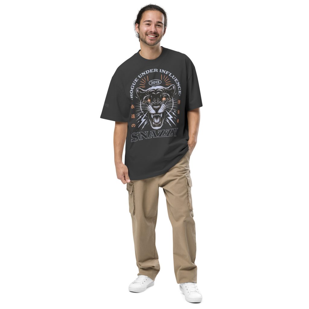 Raawr Oversized Faded T-Shirt Schwarz von SNAZZY CLOTHING – Vorderansicht