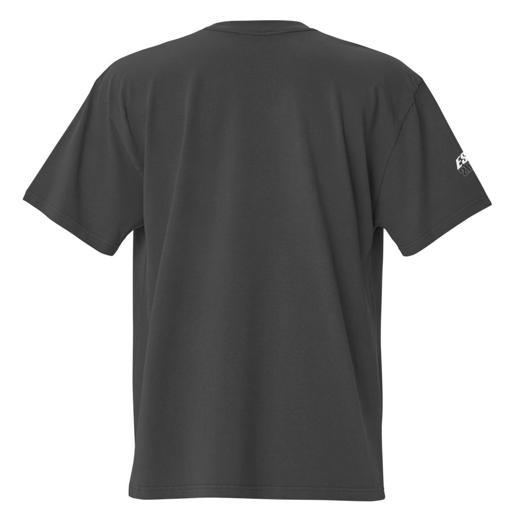 Boxy Logo Oversized Faded T-Shirt Schwarz von SNAZZY CLOTHING – Rückansicht