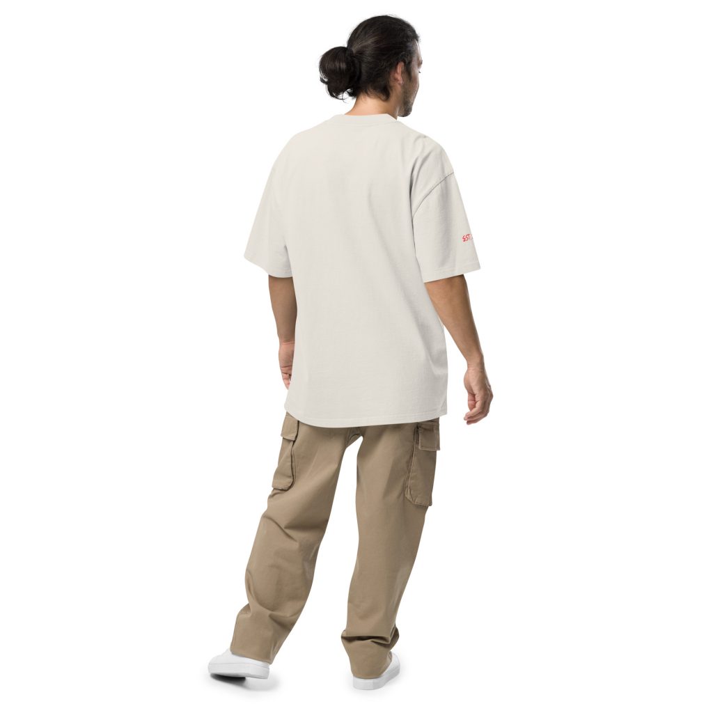 Viliancy Oversized Faded T-Shirt Beige von SNAZZY CLOTHING – Rückansicht