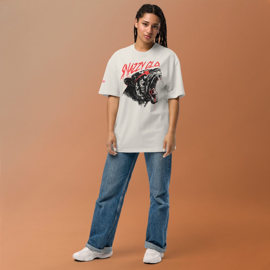 Viliancy Oversized Faded T-Shirt Beige von SNAZZY CLOTHING – Vorderansicht