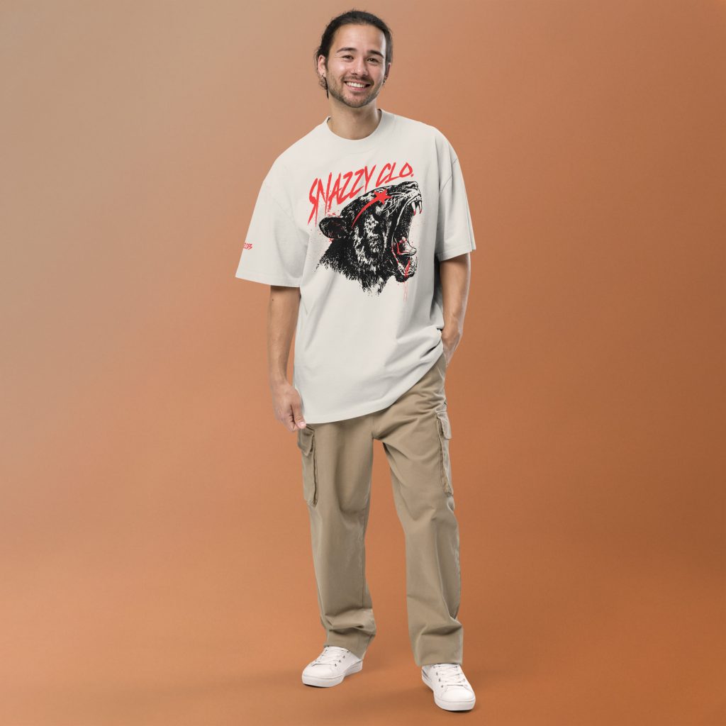 Viliancy Oversized Faded T-Shirt Beige von SNAZZY CLOTHING – Vorderansicht