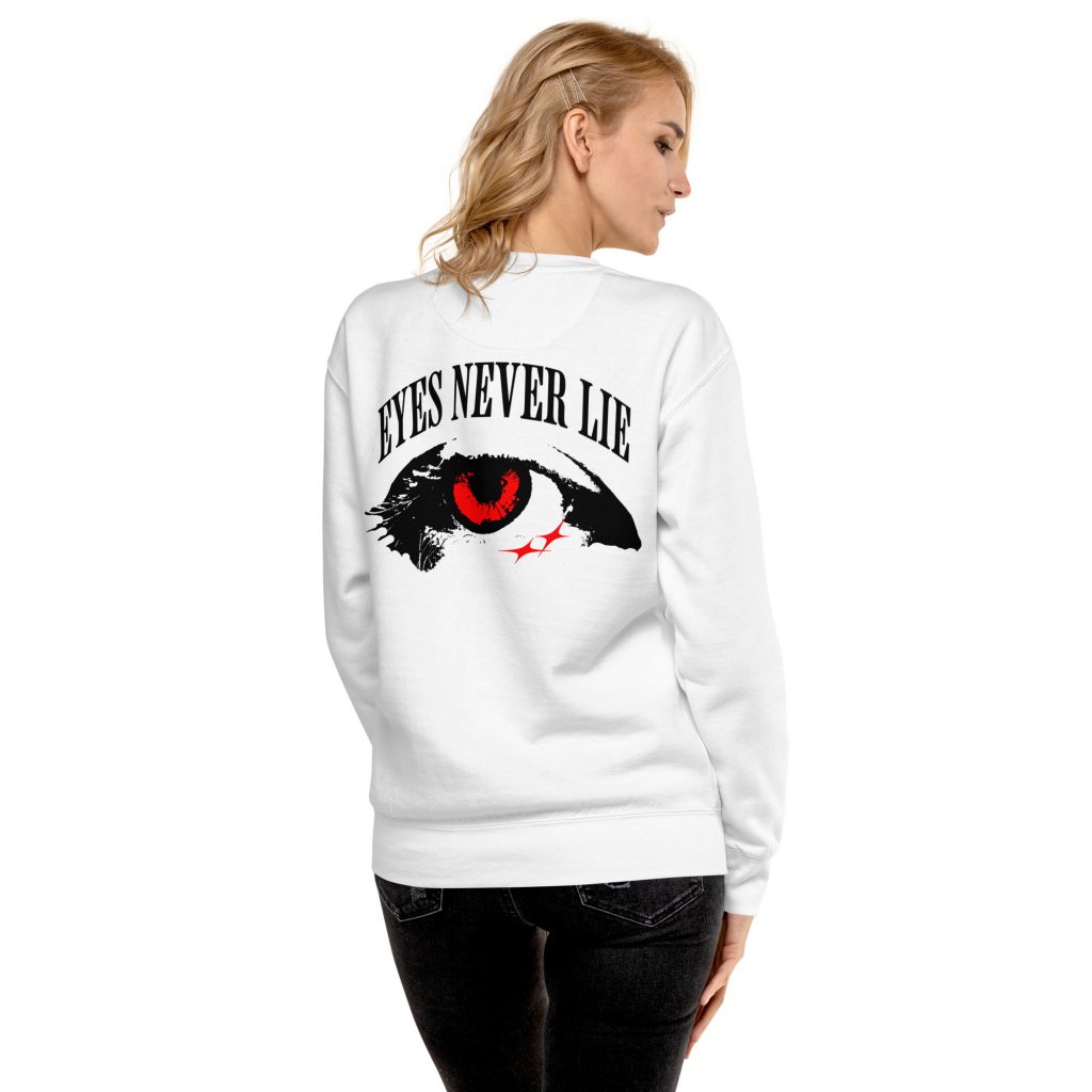 Eyes Never Lie Light Sweater Weiß von SNAZZY CLOTHING – Rückansicht